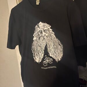 Old old man T-shirt, mountain next level size large